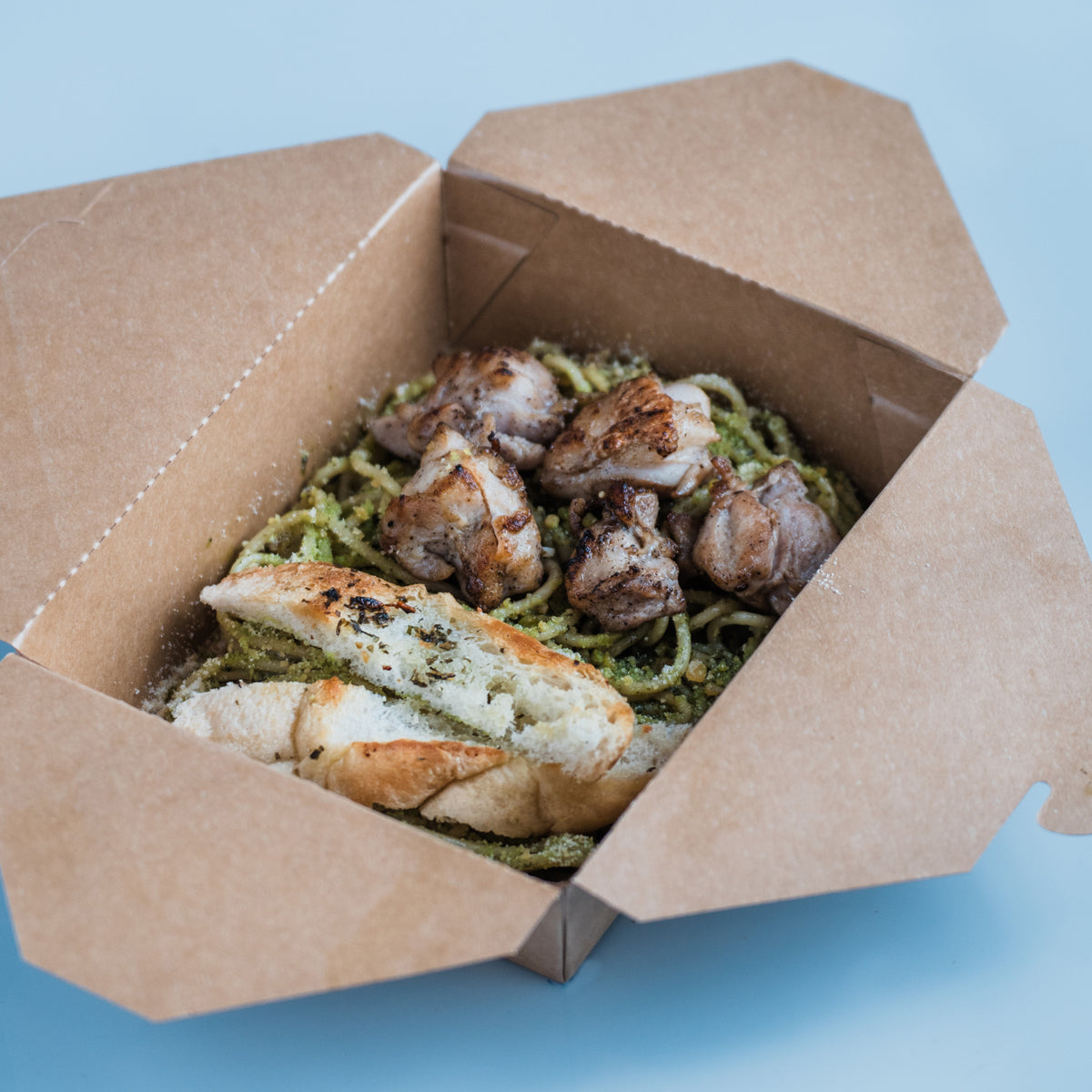 Pesto & Seared Chicken Spaghetti